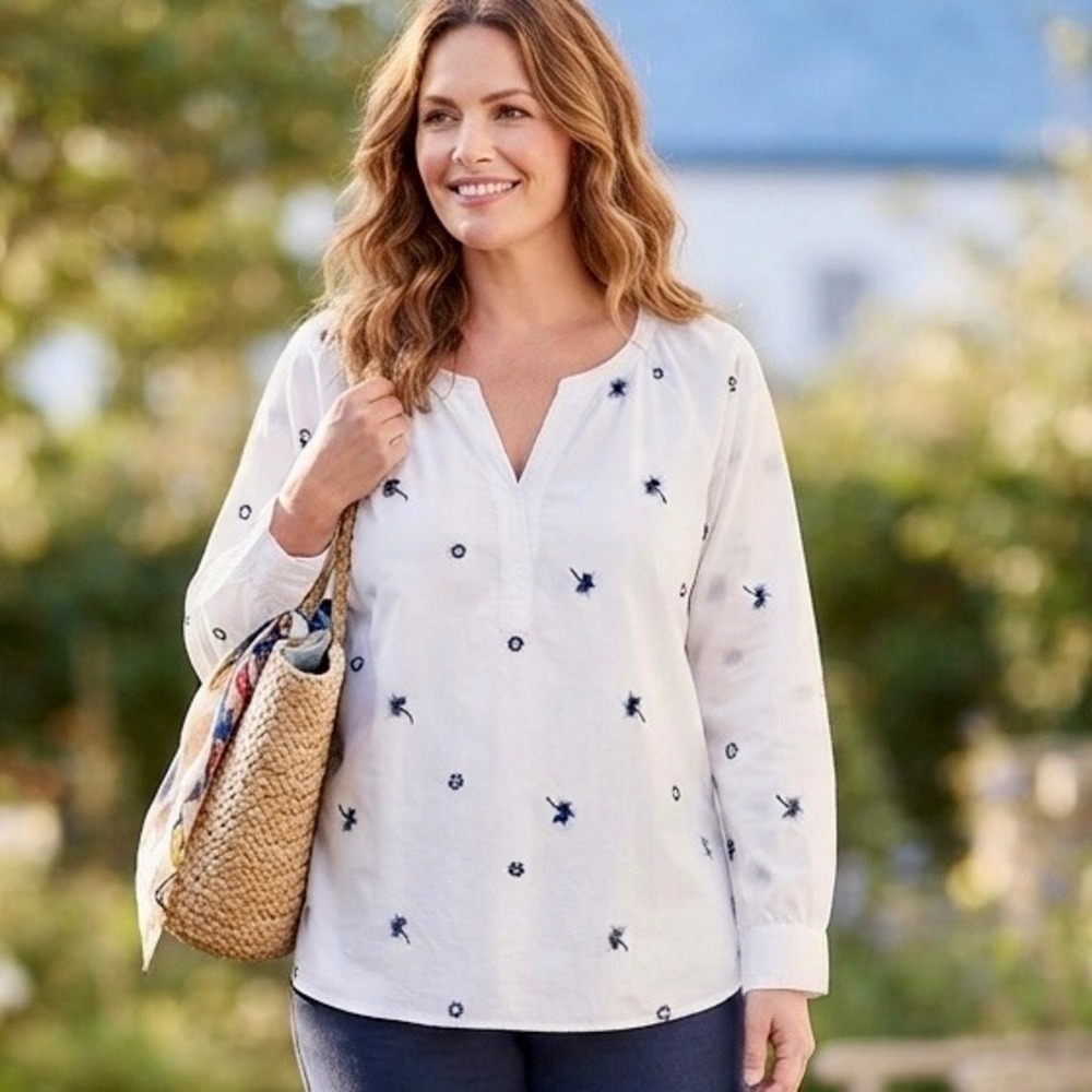 Talbots Womens XL White Navy Blue Floral Embroidered Cotton Split Neck Blouse